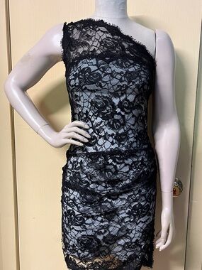 Emilio Pucci lace ruched mini dress - like new